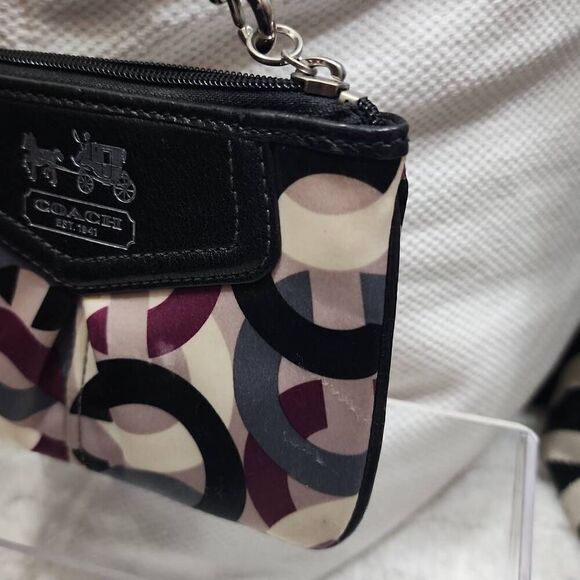 COACH Ashley Scarf Print Wristlet - Picture 3 of 9